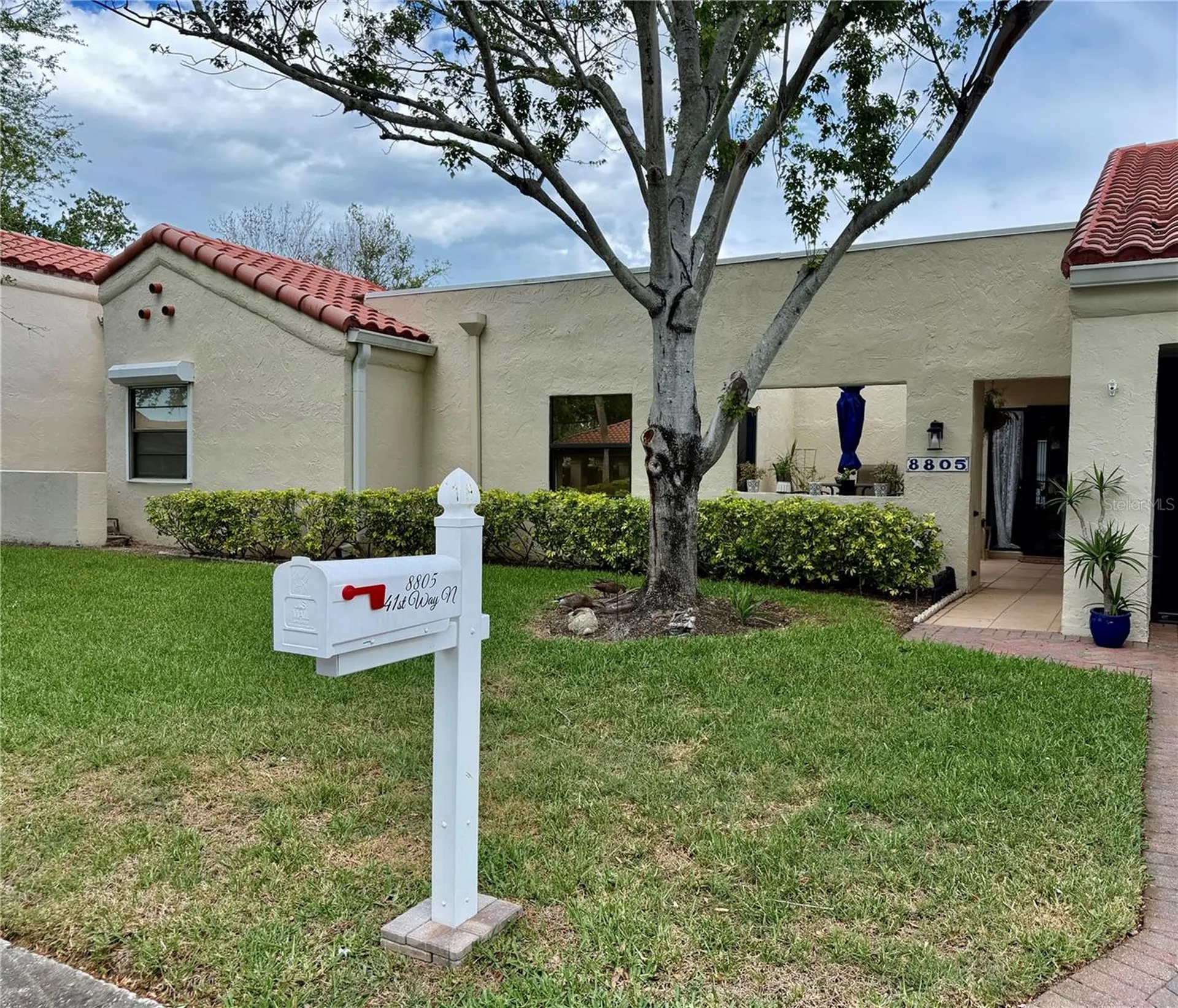 8805 41st Way N Pinellas Park FL 33782