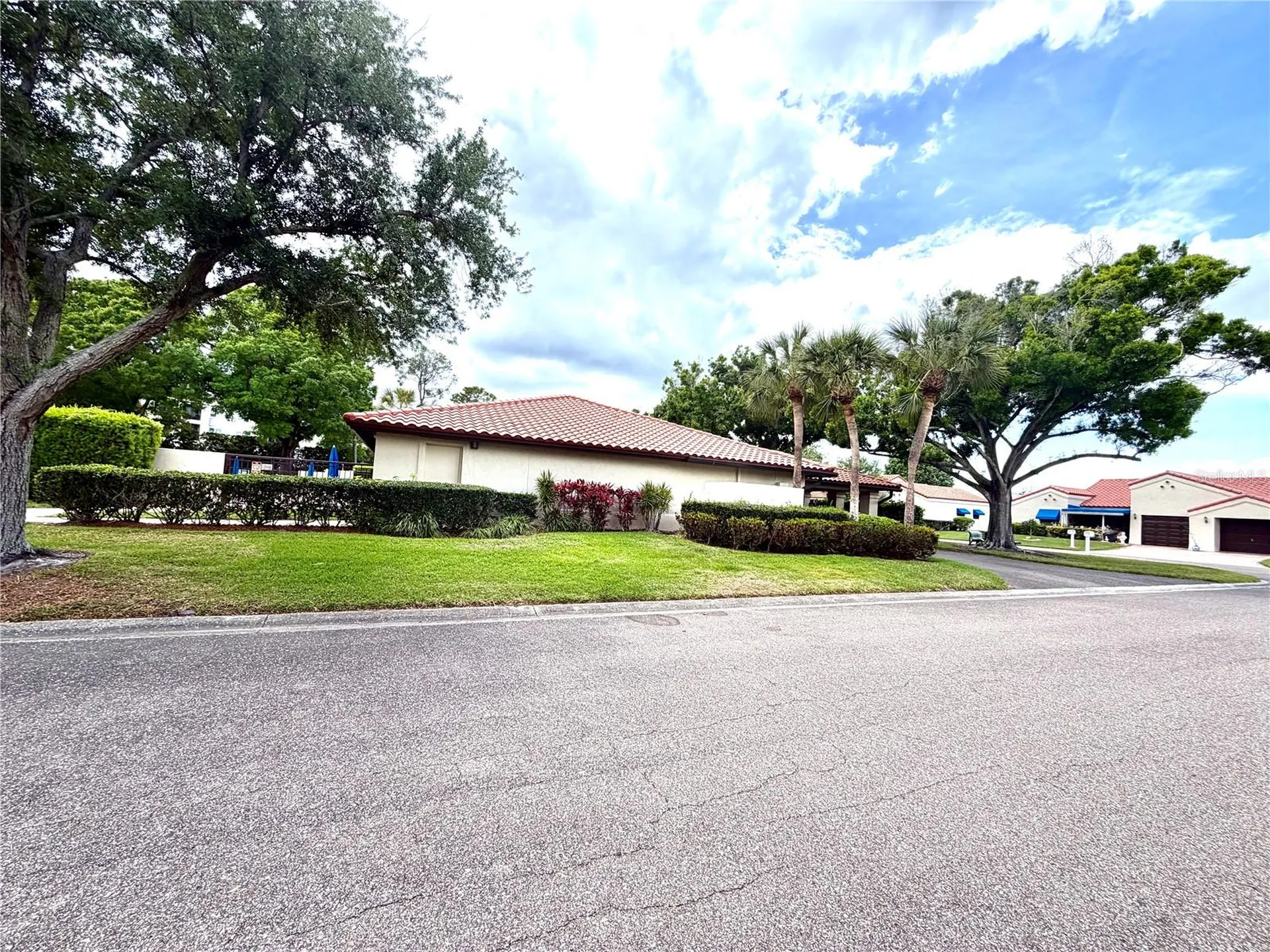 8805 41st Way N Pinellas Park FL 33782