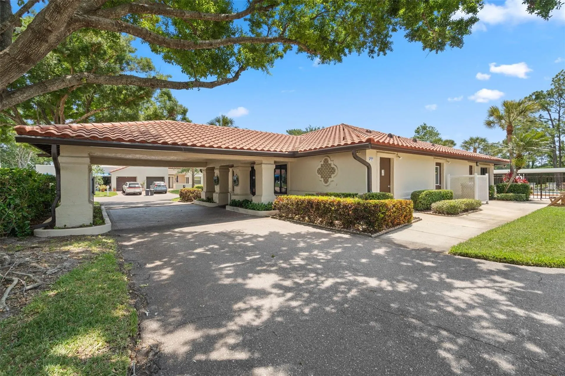 8805 41st Way N Pinellas Park FL 33782