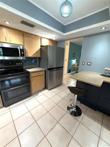 8805 41st Way N Pinellas Park FL 33782