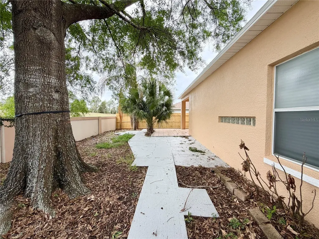 848 Obo Drive Davenport FL 33896
