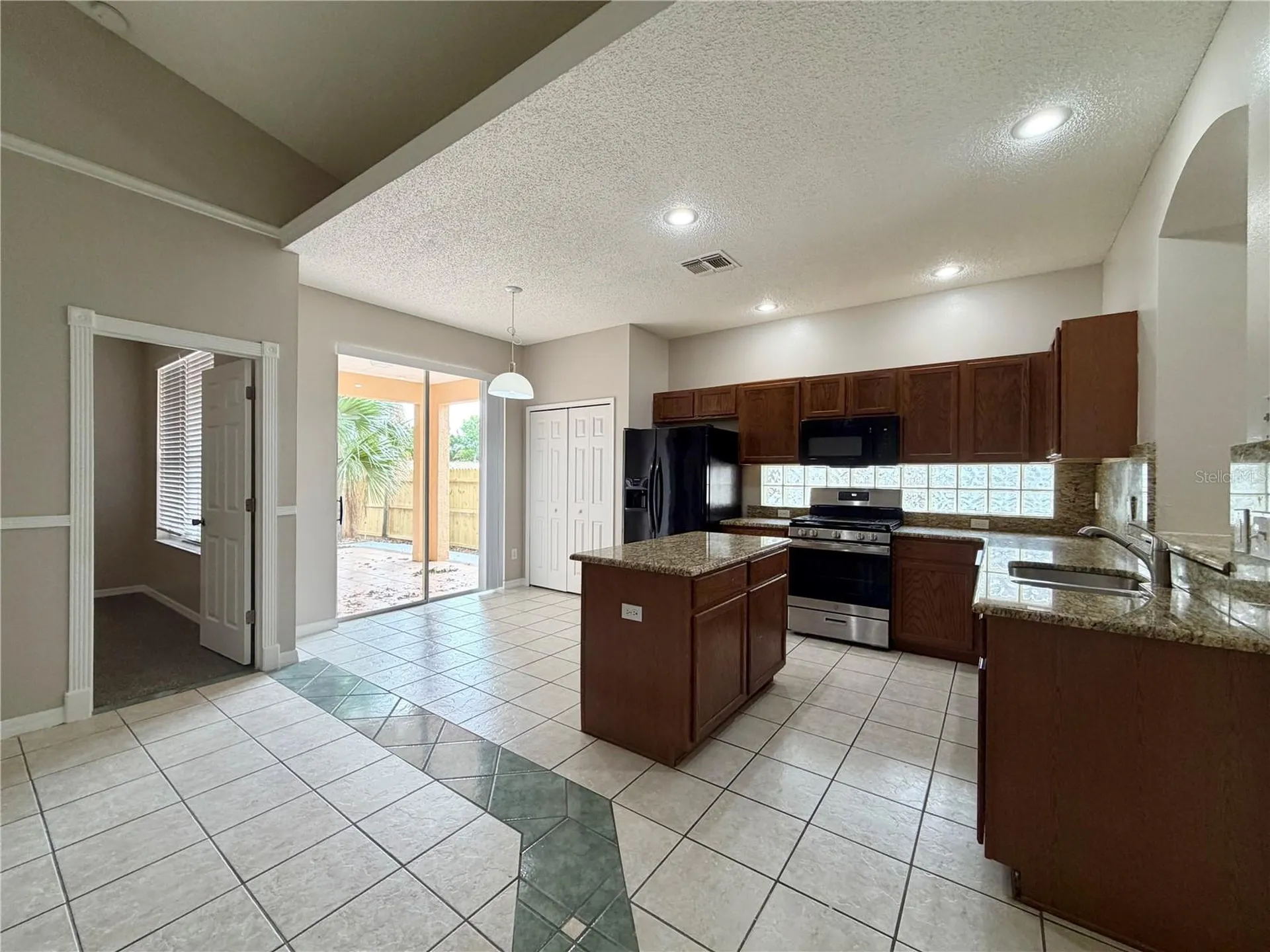 848 Obo Drive Davenport FL 33896
