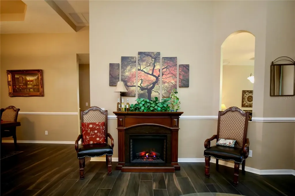 2410 Tea Olive Terrace Valrico FL 33594