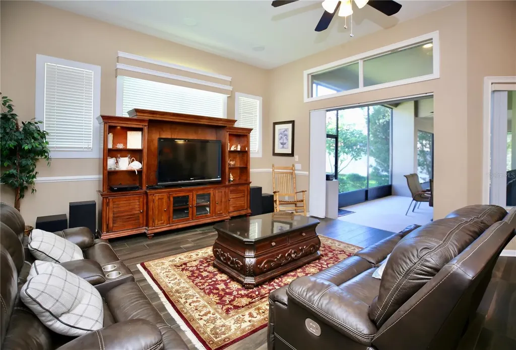 2410 Tea Olive Terrace Valrico FL 33594