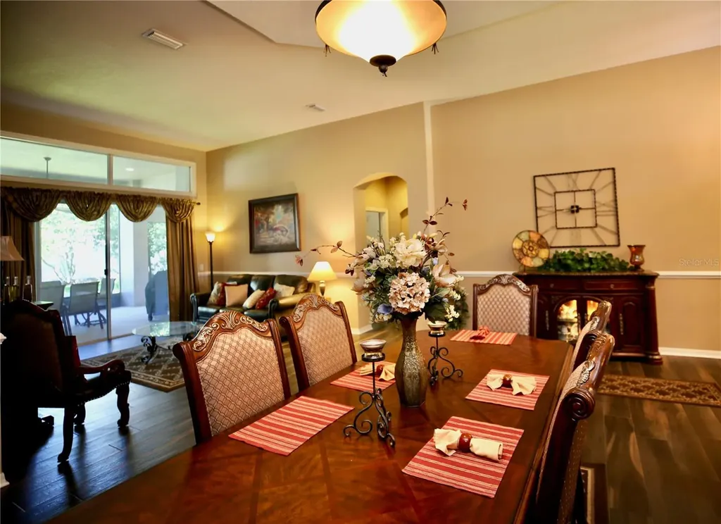 2410 Tea Olive Terrace Valrico FL 33594