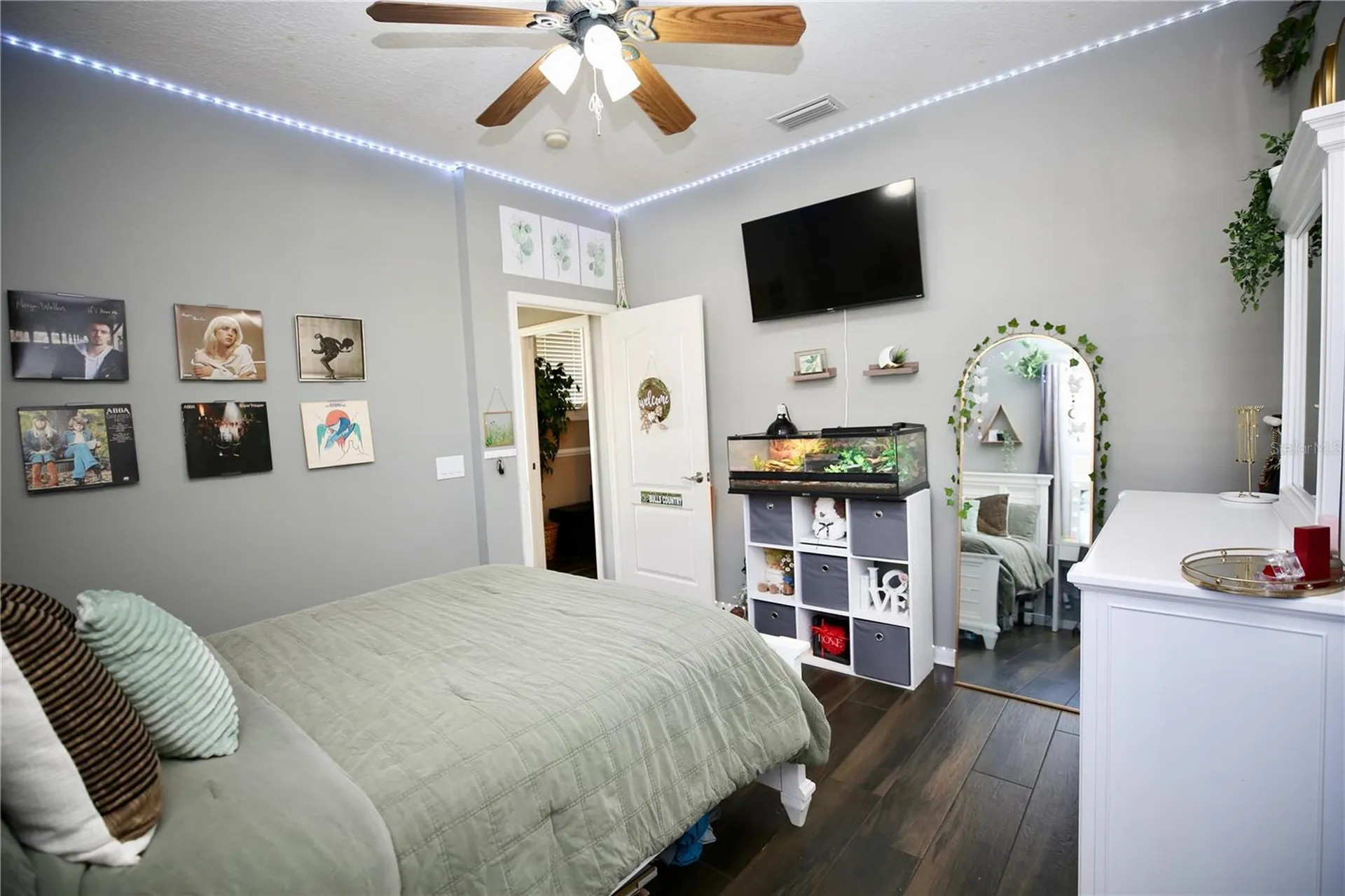 2410 Tea Olive Terrace Valrico FL 33594