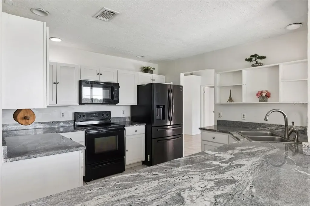 6700 Crescent Ridge Road Orlando FL 32810