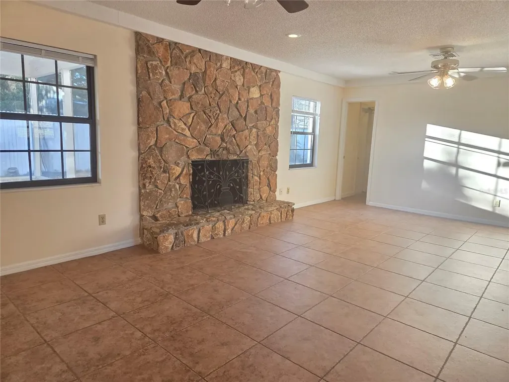 2900 N Mills Avenue Orlando FL 32803