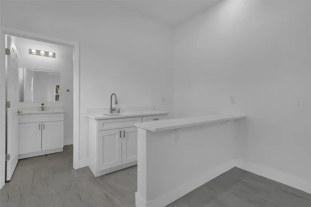 1221 SW 5th Street Ocala FL 34471
