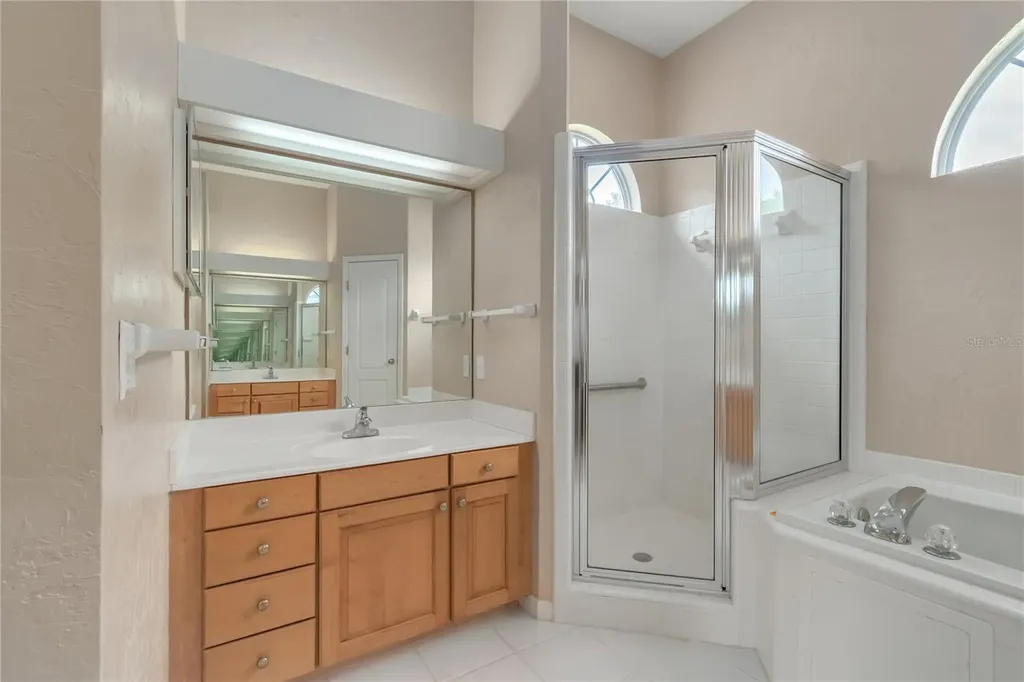 10442 NW 35th Place Gainesville FL 32606
