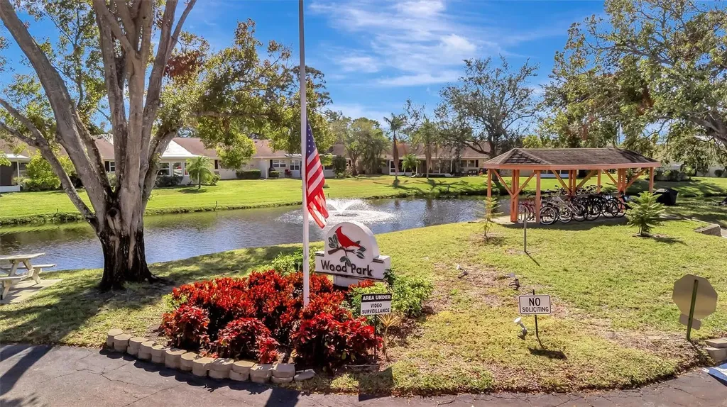 625 30th Avenue W Bradenton FL 34205