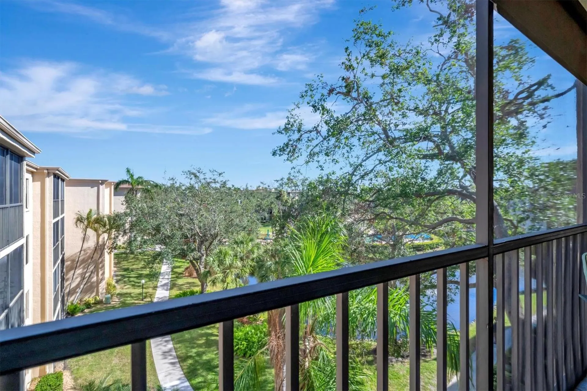 625 30th Avenue W Bradenton FL 34205