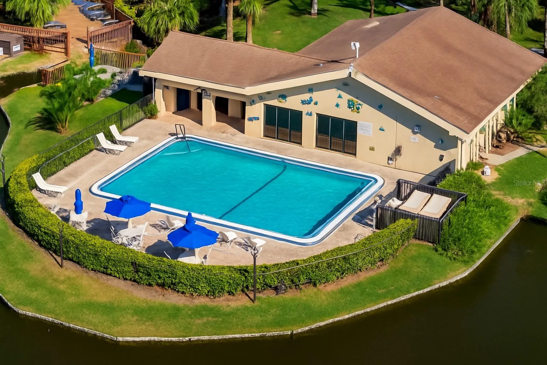 625 30th Avenue W Bradenton FL 34205