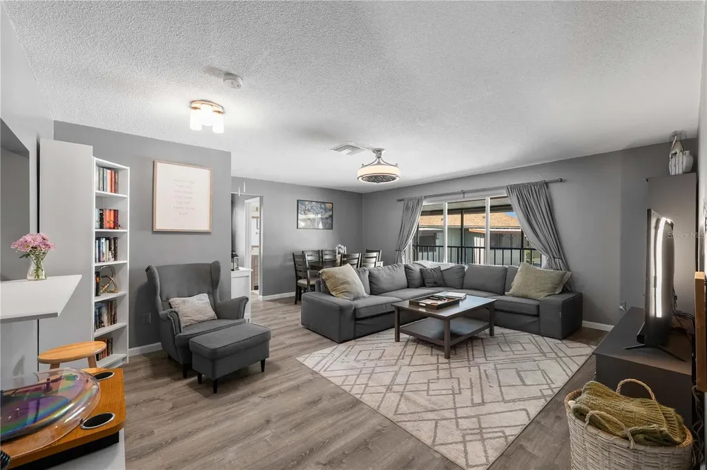 1960 Union Street Clearwater FL 33763