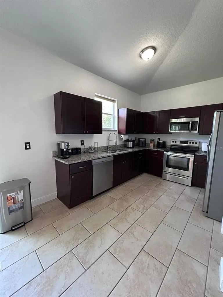 5103 E 18th Avenue Tampa FL 33619