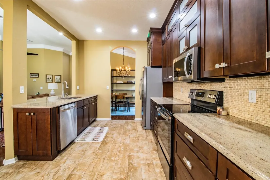 3234 Stonebridge Trail Valrico FL 33596