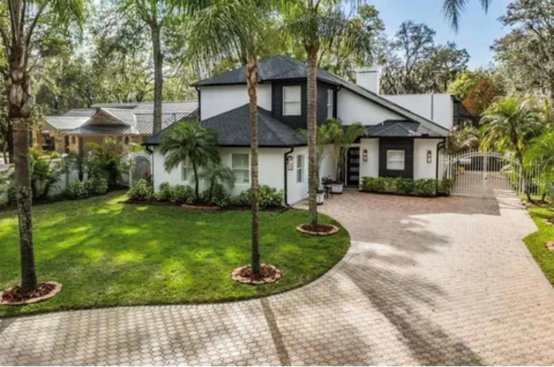 13118 N Boulevard Tampa FL 33612
