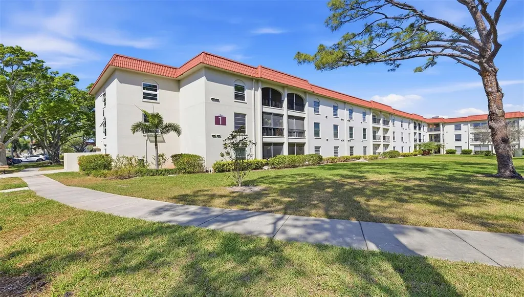 2700 Bayshore Boulevard Dunedin FL 34698