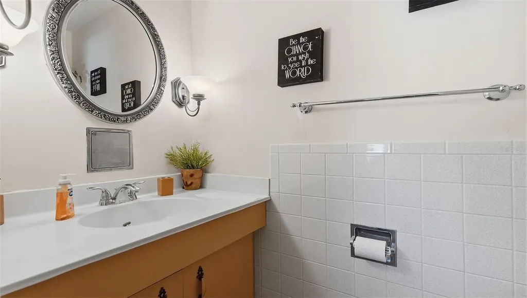 2700 Bayshore Boulevard Dunedin FL 34698