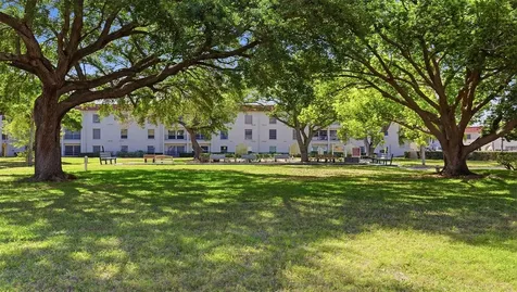 2700 Bayshore Boulevard Dunedin FL 34698
