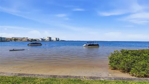 2700 Bayshore Boulevard Dunedin FL 34698