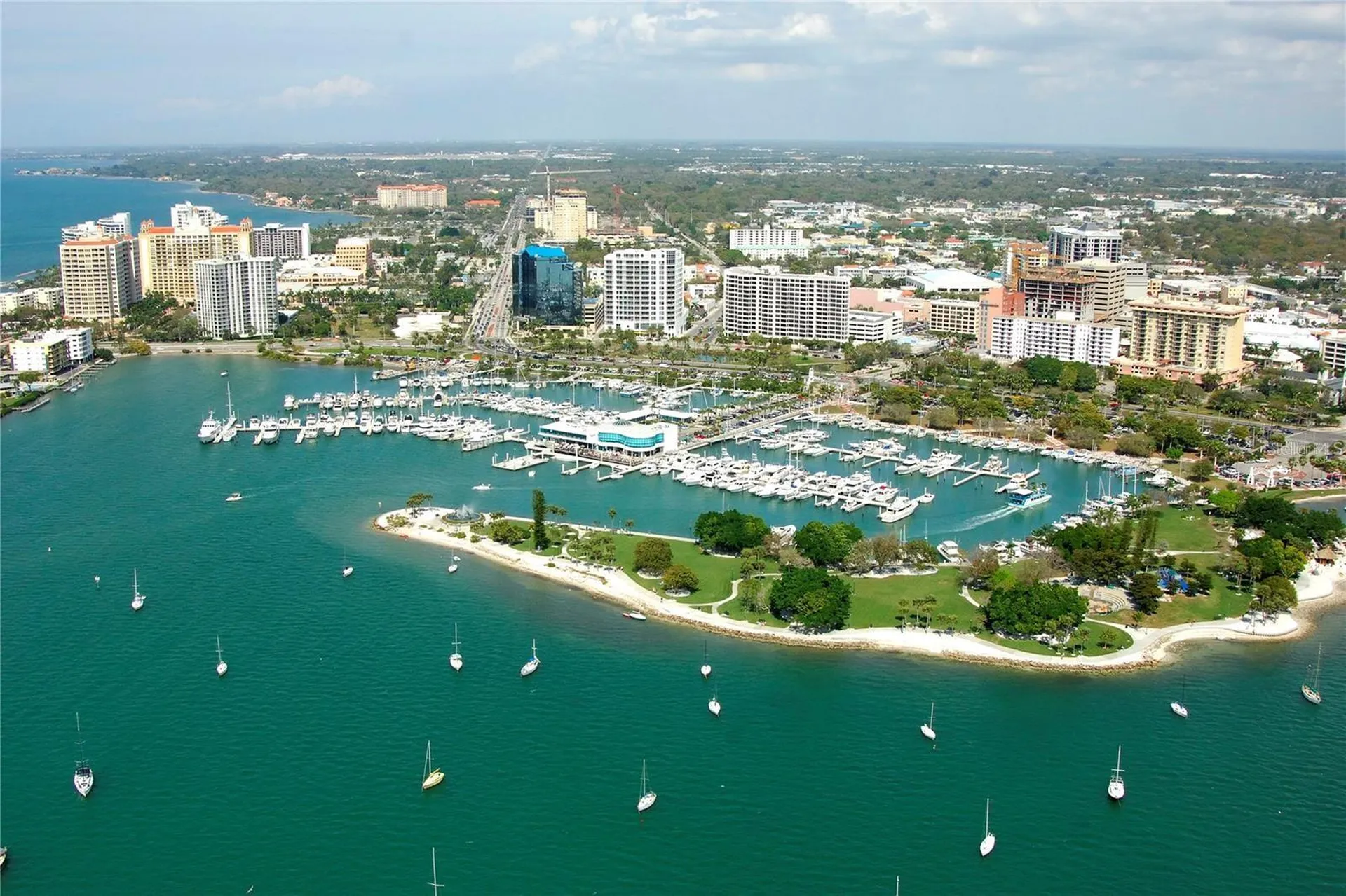 96 Twin Shores Boulevard Longboat Key FL 34228