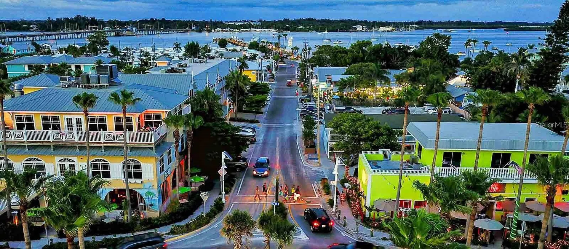 96 Twin Shores Boulevard Longboat Key FL 34228