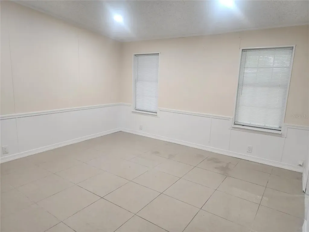 1209 Blue Sky Place Dover FL 33527
