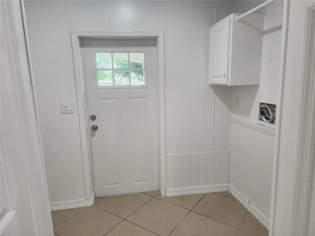 1209 Blue Sky Place Dover FL 33527