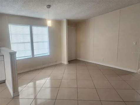 1209 Blue Sky Place Dover FL 33527