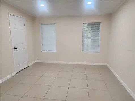 1209 Blue Sky Place Dover FL 33527