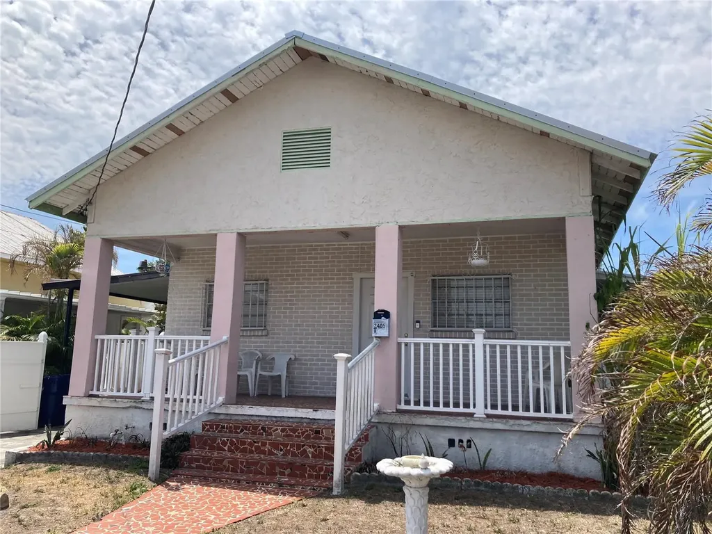 2405 Corrine Street Tampa FL 33605