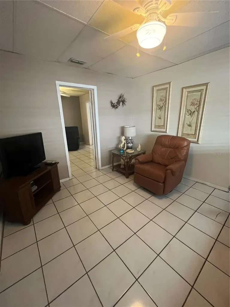 2405 Corrine Street Tampa FL 33605