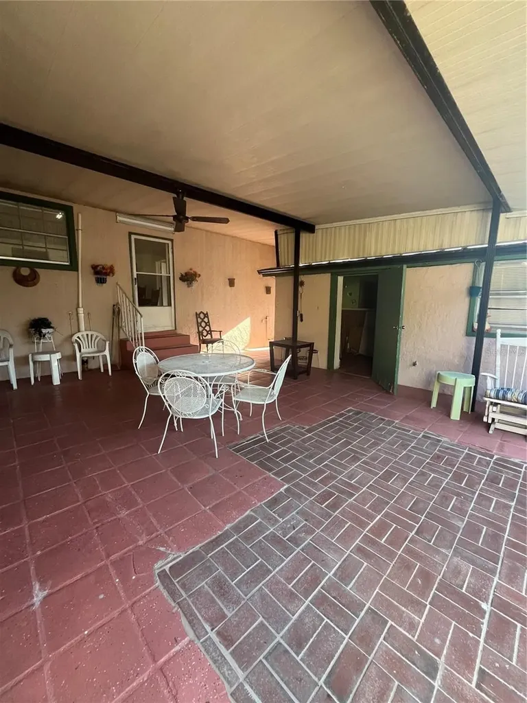 2405 Corrine Street Tampa FL 33605
