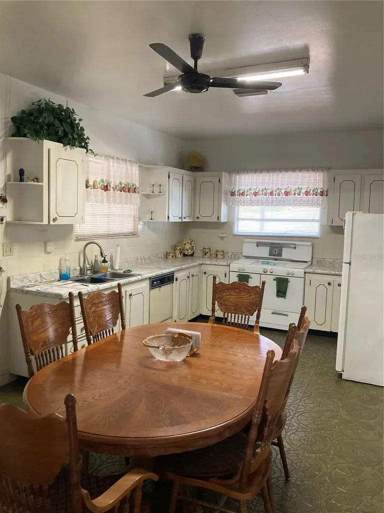 2405 Corrine Street Tampa FL 33605