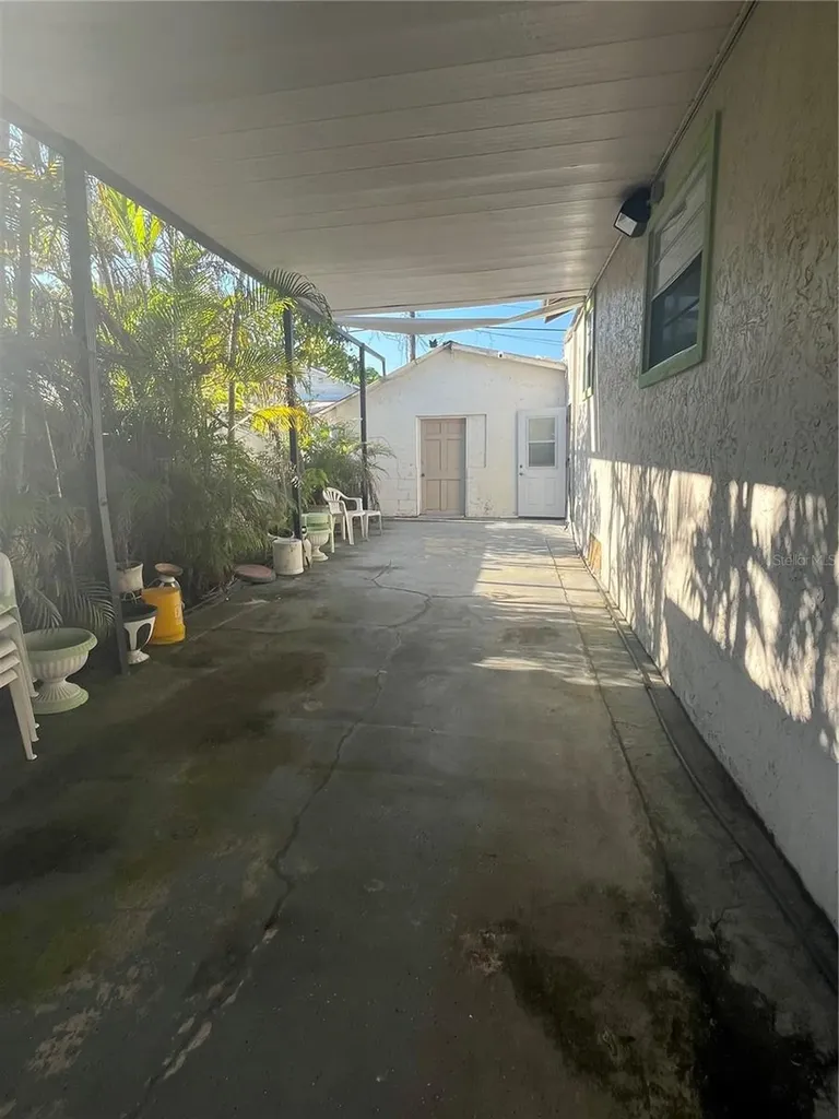2405 Corrine Street Tampa FL 33605