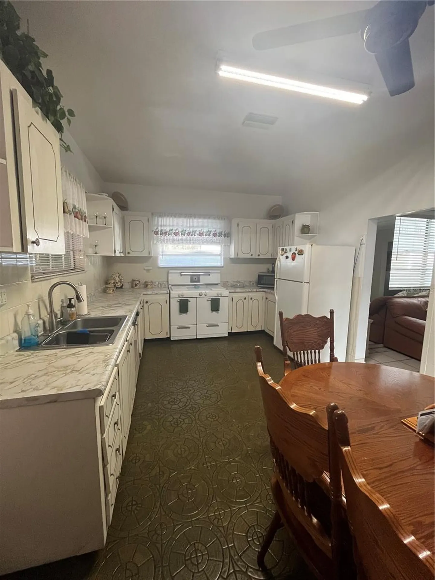 2405 Corrine Street Tampa FL 33605