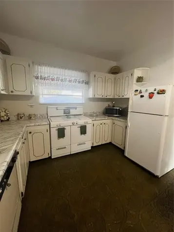 2405 Corrine Street Tampa FL 33605