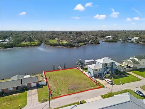 8603 Magnolia Street Gibsonton FL 33534