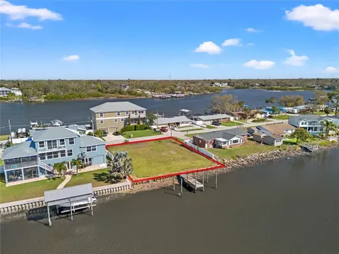 8603 Magnolia Street Gibsonton FL 33534