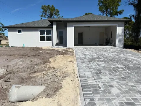 2820 W 44 Street Lehigh Acres FL 33971