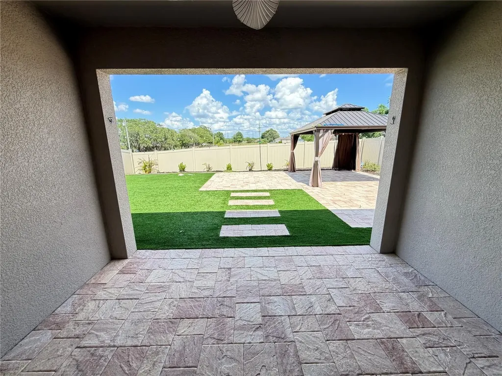 4209 Deleon Street Haines City FL 33844
