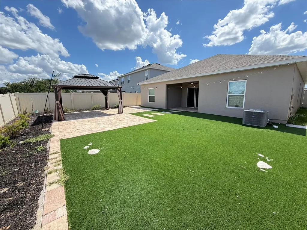 4209 Deleon Street Haines City FL 33844