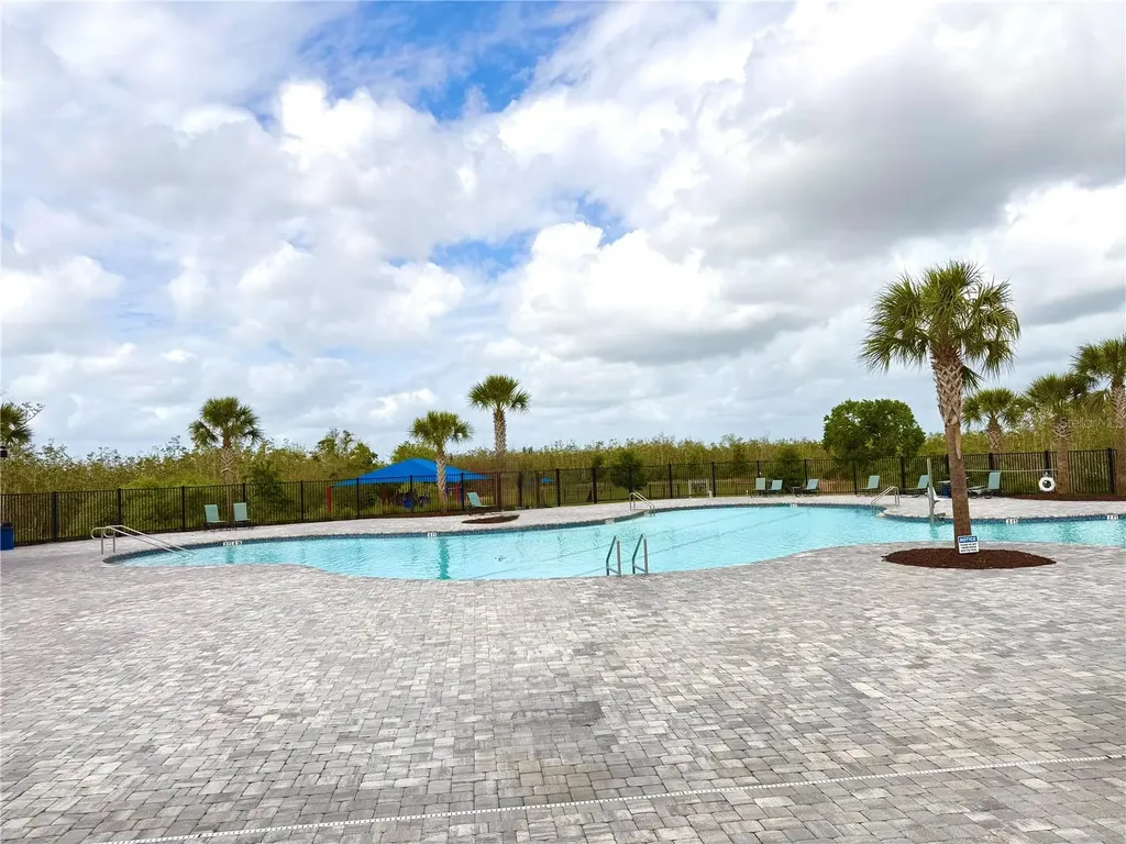 4209 Deleon Street Haines City FL 33844