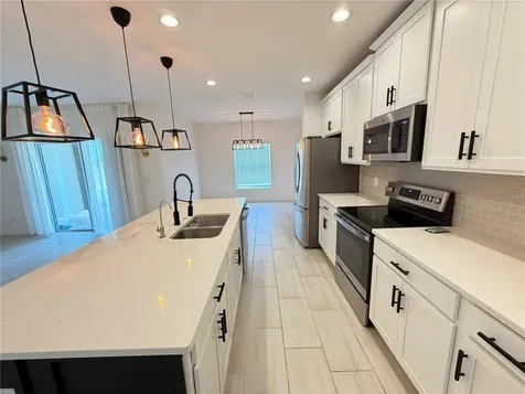 4209 Deleon Street Haines City FL 33844
