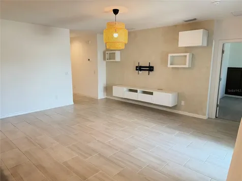 4209 Deleon Street Haines City FL 33844