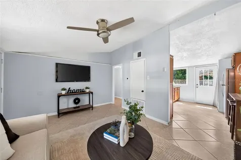 2317 S Summerlin Avenue Sanford FL 32771