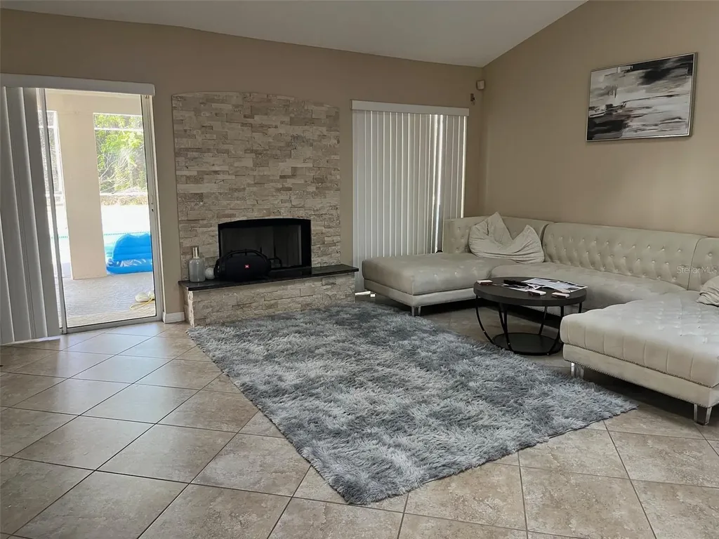 9 Central Place Palm Coast FL 32137