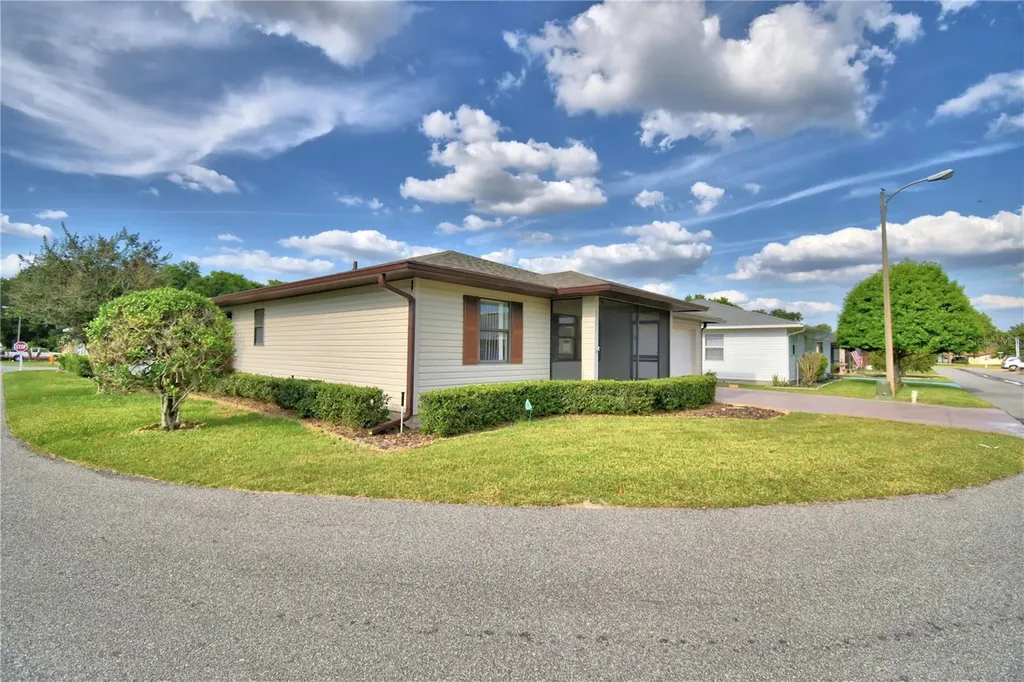 4828 Squire Hollow Drive Lakeland FL 33811