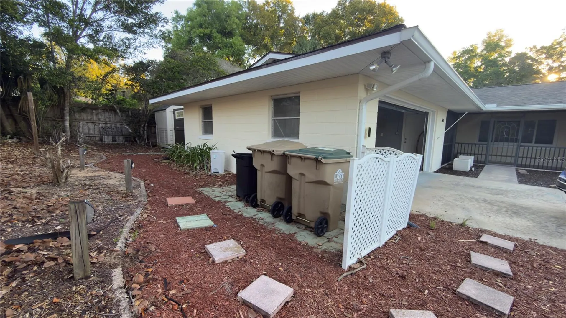 1603 Lake Nettie Court Eustis FL 32726